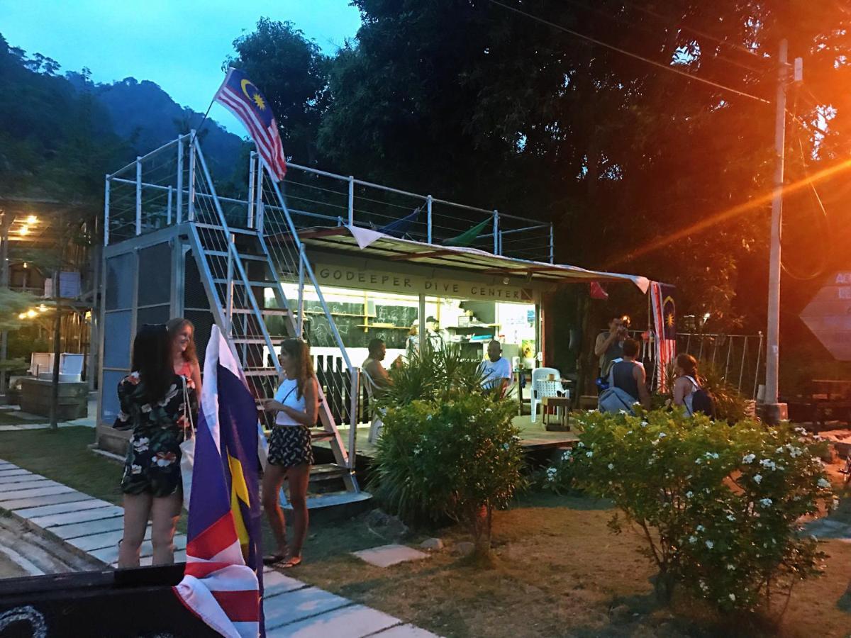Go Deeper Tioman Ξενοδοχείο Εξωτερικό φωτογραφία