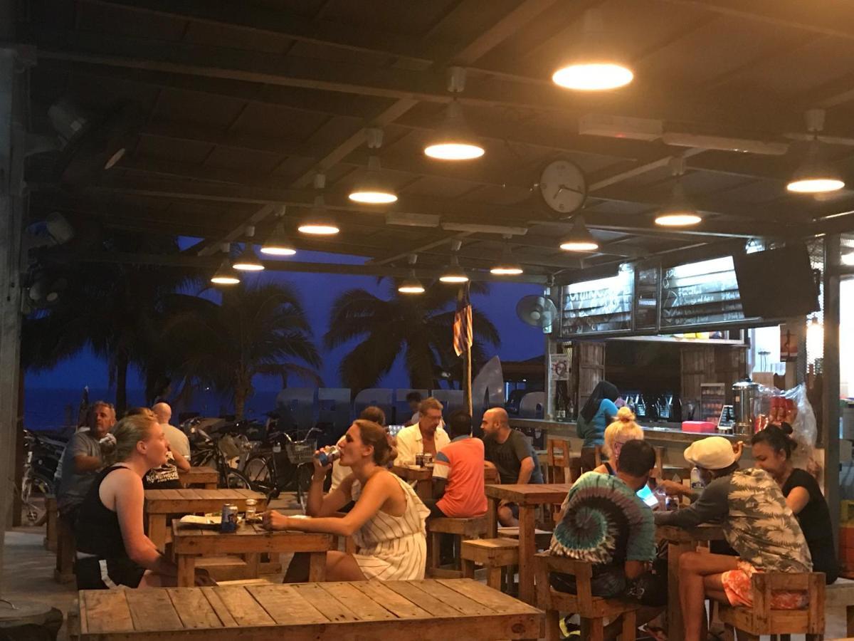 Go Deeper Tioman Ξενοδοχείο Εξωτερικό φωτογραφία